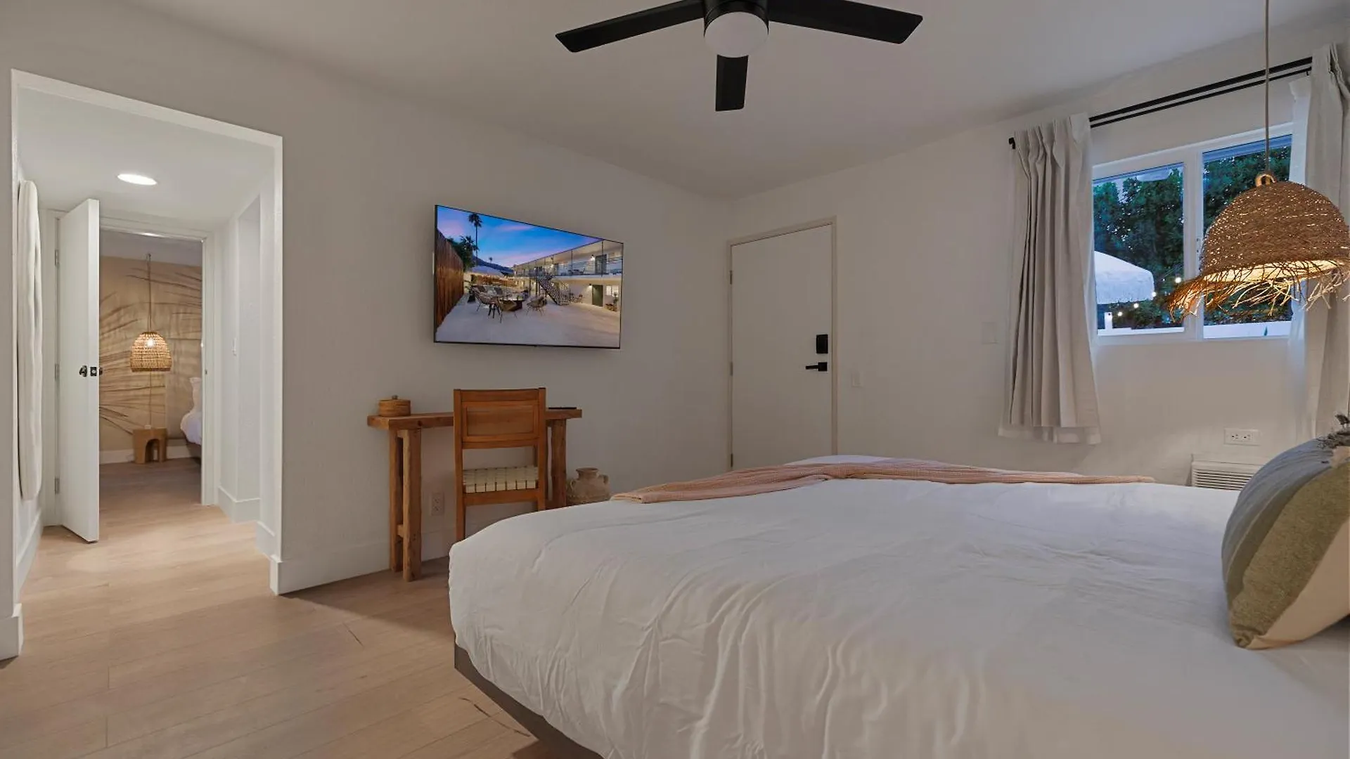 The Maya Hotell Palm Springs