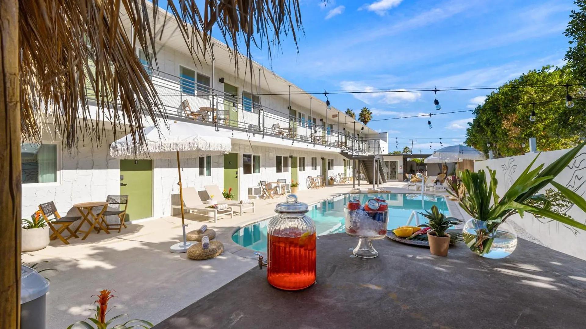 The Maya Hotell Palm Springs